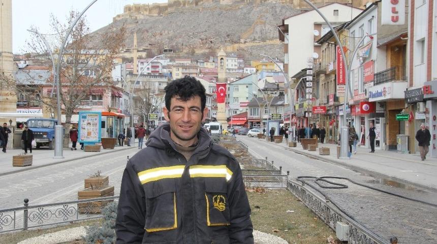 Belediye personelinden &ouml;rnek davranış