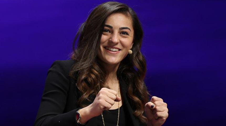 Didem Karagenç: Lütfen kadın futbol takımı kurun