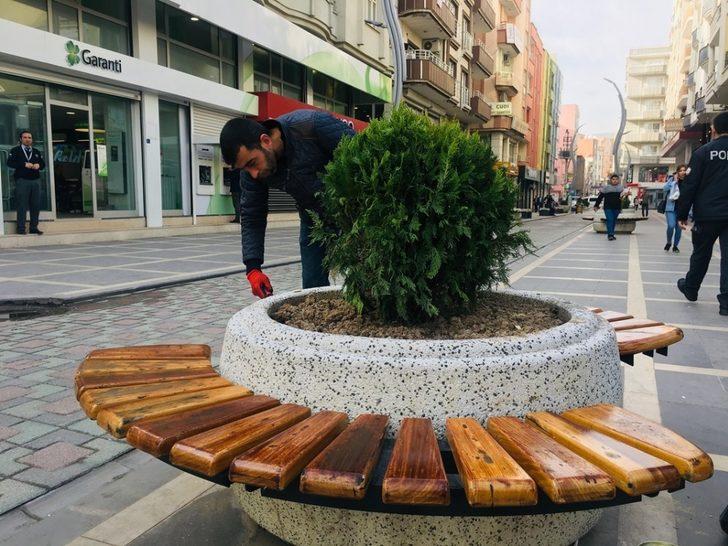 Cizre’de yeşillendirme çalışmaları aralıksız devam ediyor G2