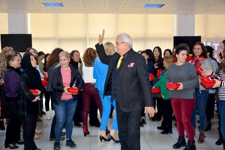 Posbıyık’tan, kadın personele 8 Mart kutlaması G3