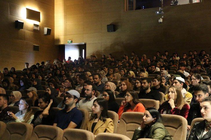 Usta spiker gençlere üniversite sonrası hayatları için tavsiyelerde bulundu G2