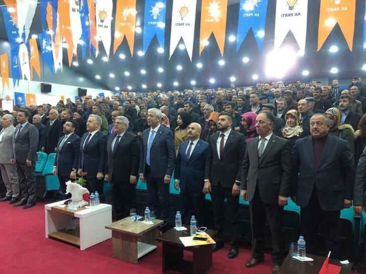 AK Parti Kars’ta Selim ve Sarıkamış kongrelerini yaptı G3