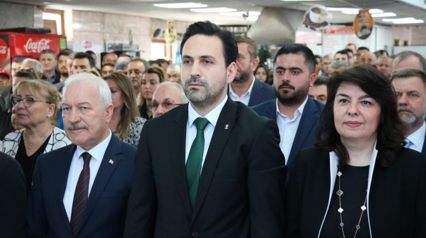 AK Parti İl Başkanı Makas: "Hakikat, zavallıların hezeyanlarıyla &ouml;rt&uuml;lemeyecek kadar g&uuml;&ccedil;l&uuml;d&uuml;r"