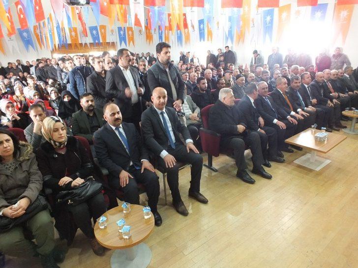 AK Parti Malazgirt İlçe Başkanı Kenan Deniz güven tazeledi G4