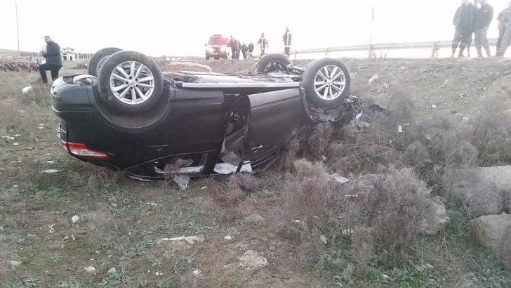 Düğün konvoyunda feci kaza: 2 yaralı G2