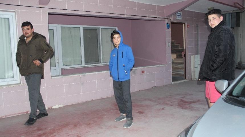 Yalova&rsquo;da 3.8 b&uuml;y&uuml;kl&uuml;ğ&uuml;nde deprem