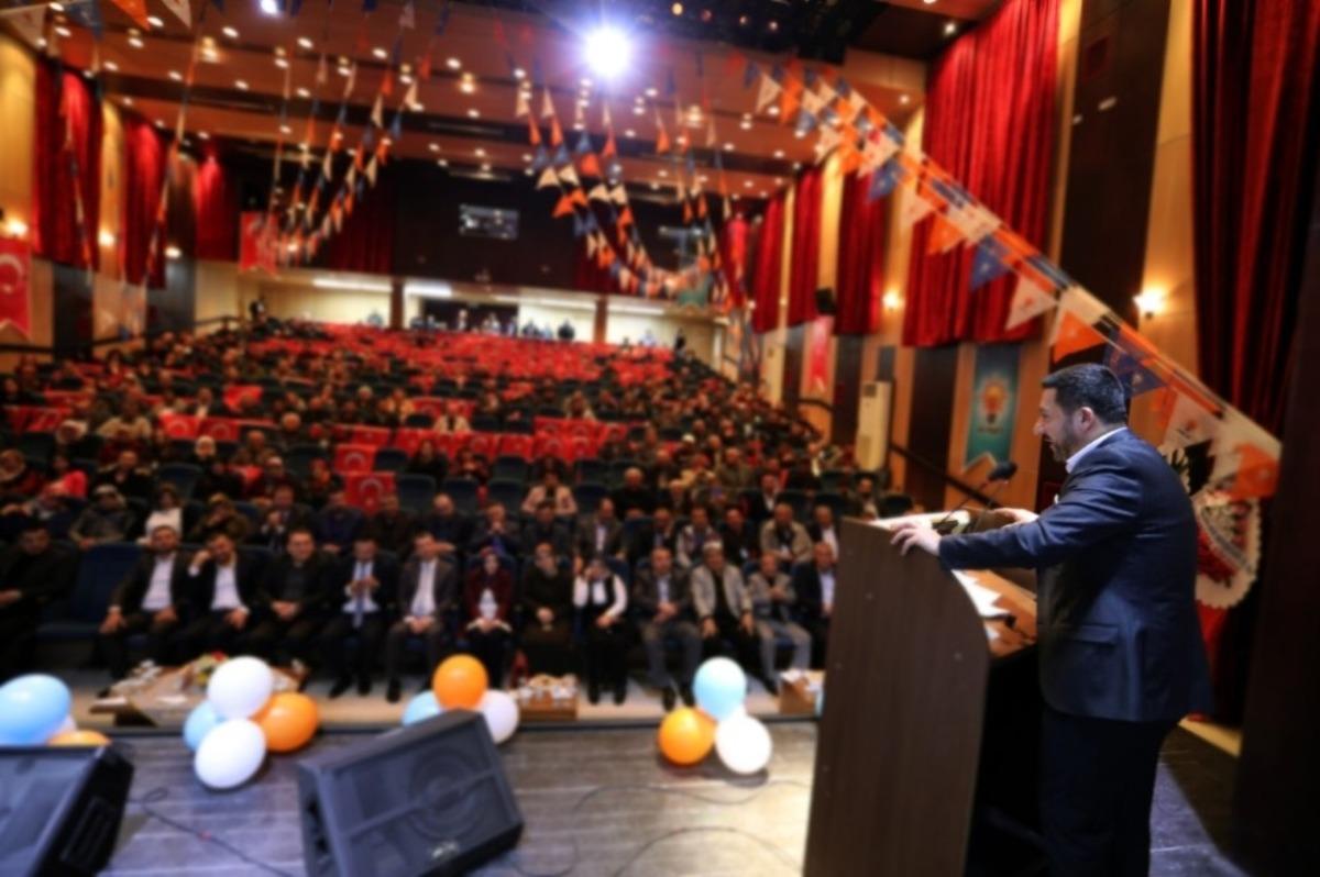 Belediye Başkanı Arı, AK Parti Kozaklı, Hacıbektaş ve Avanos İl&ccedil;e kongrelerine katıldı