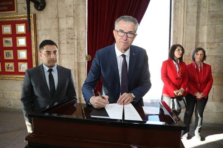 Gaziemirli 500 kadın Ata’nın huzuruna çıktı G3