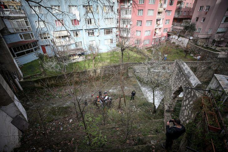 Bursa'da dere kenarında 25 yaşındaki gencin cesedi bulundu G2