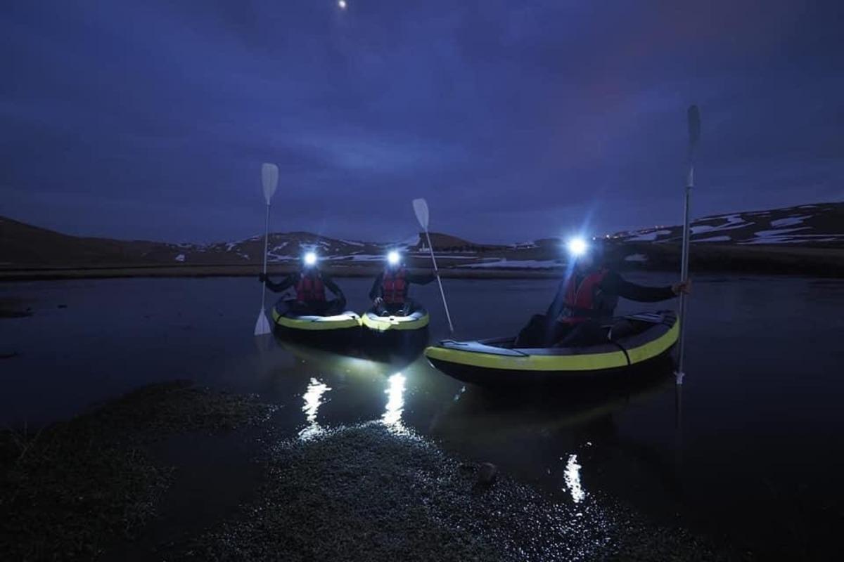 Kanocular gece karanlığında su samurlarının izini s&uuml;rd&uuml;