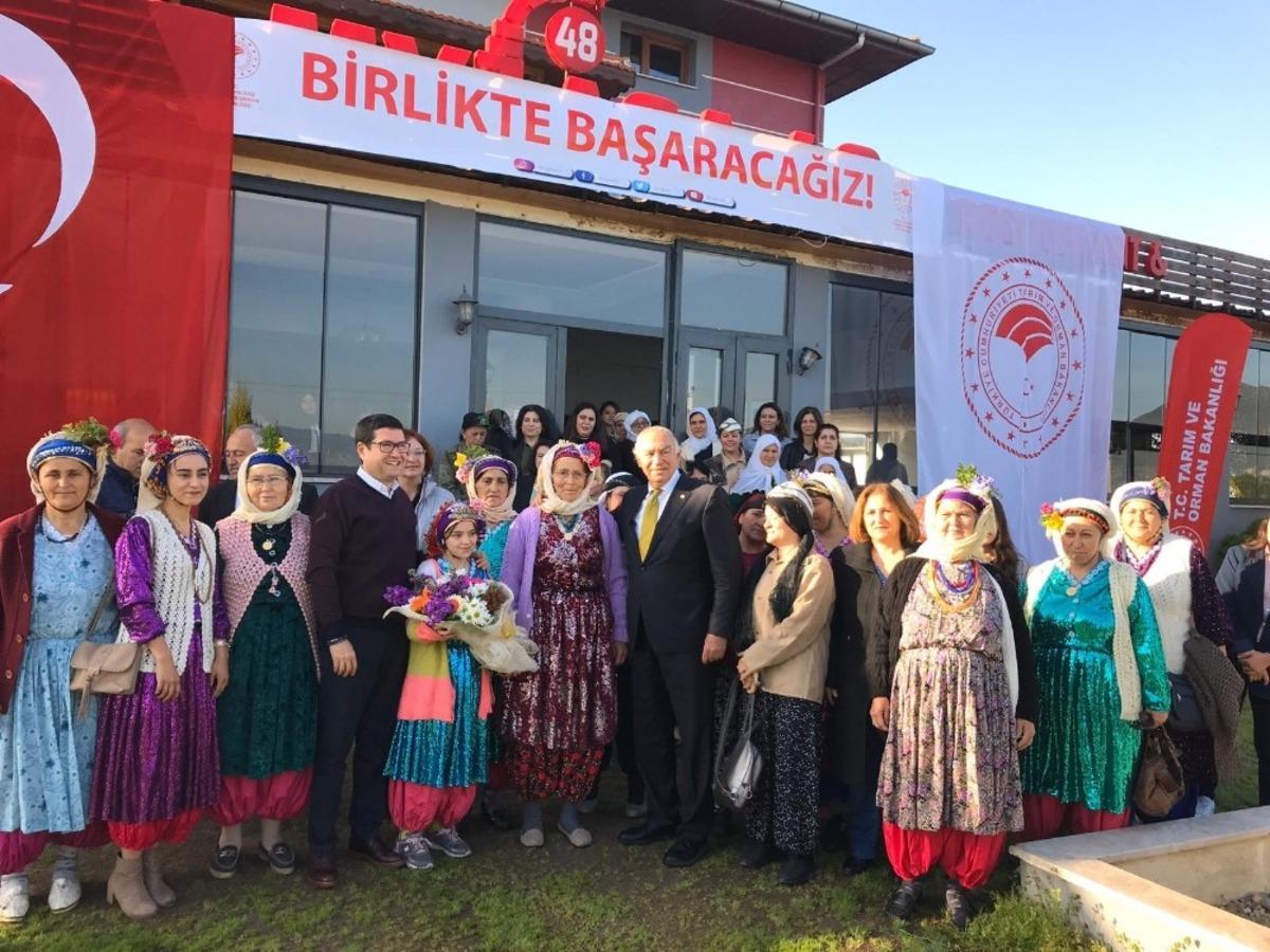 Milas&rsquo;ta Kadınlar G&uuml;n&uuml;&rsquo;nde kahvaltı etkinliği d&uuml;zenlendi