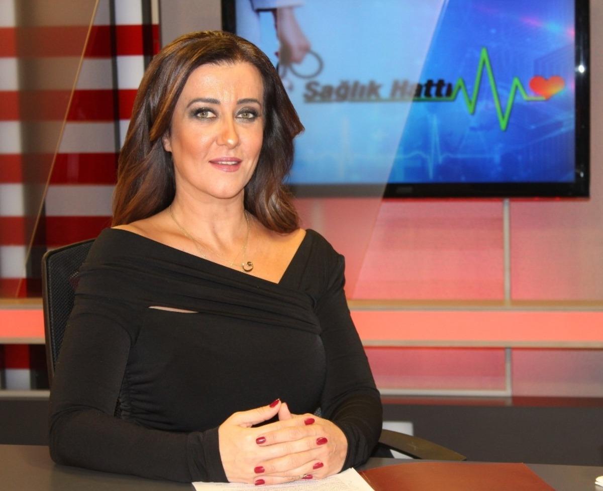 Molla:  &ldquo;Kadına değer veren &ccedil;alışmaların her zaman yanındayız&rdquo;