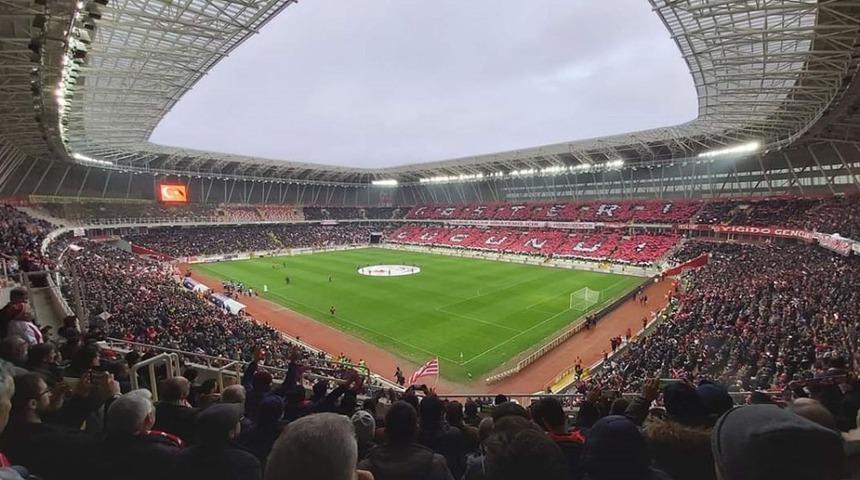 Stat kapıları 15.30&rsquo;da a&ccedil;ılacak