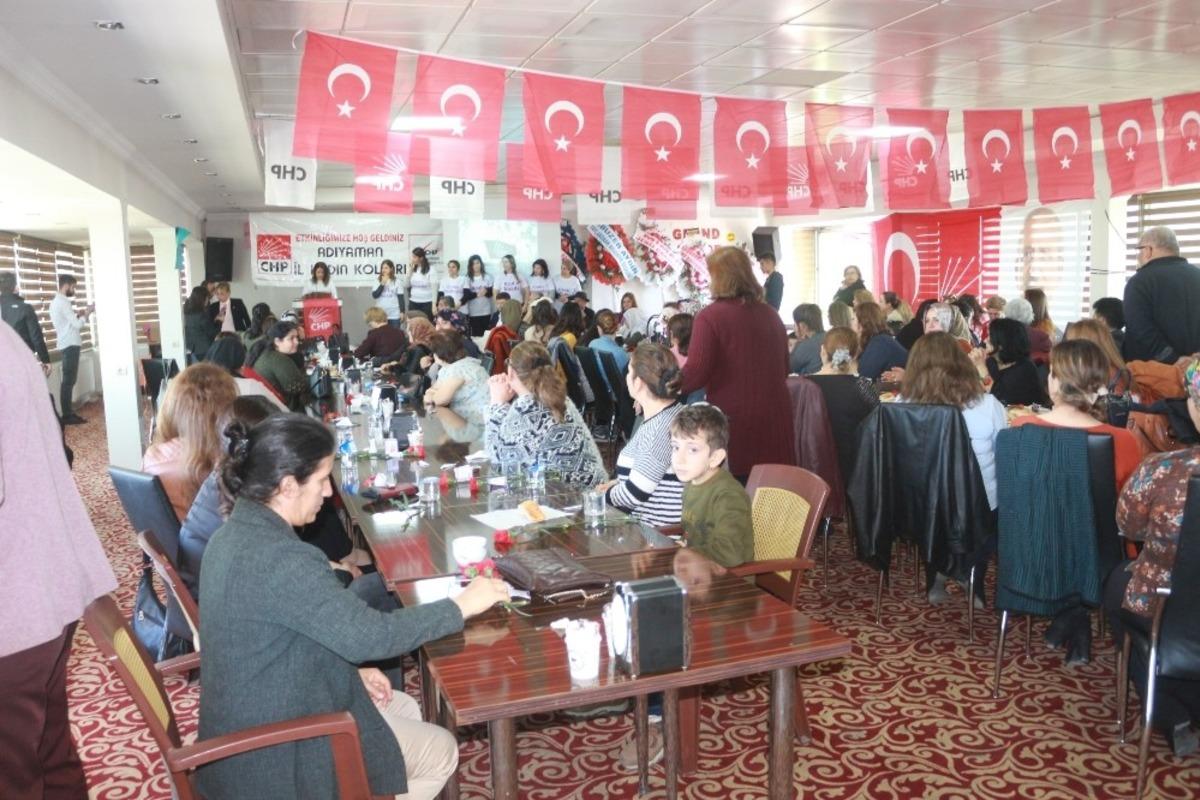 CHP 8 Mart D&uuml;nya Kadınlar G&uuml;n&uuml;n&uuml; kutladı