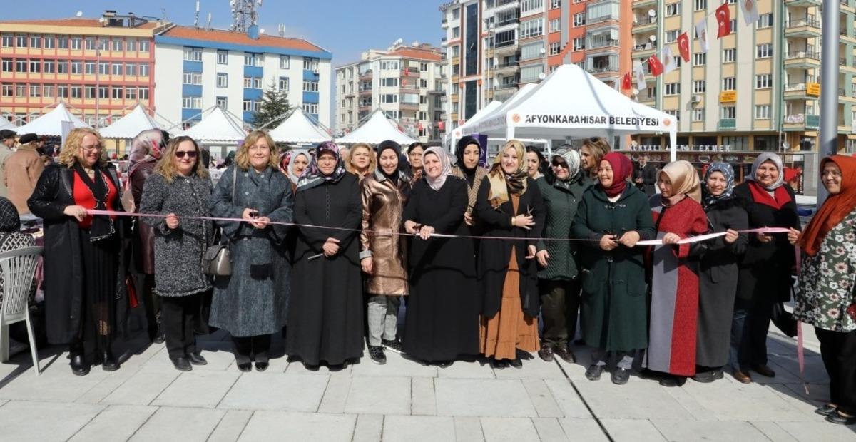 Afyonkarahisar&rsquo;da marifetli eller pazarı a&ccedil;ıldı