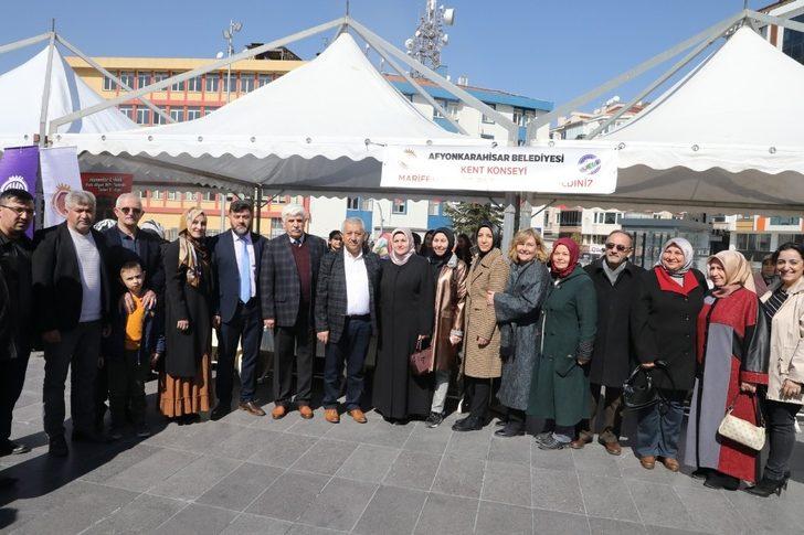 Afyonkarahisar’da marifetli eller pazarı açıldı G4