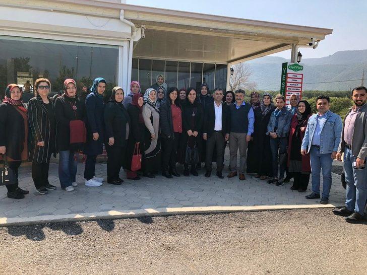 Bilgili kadınlarla kahvaltıda buluştu G1