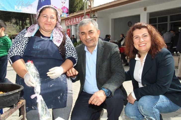 Başkan Kaplan Çakırbeyli pazarında Kadınlar Günü’nü kutladı G1