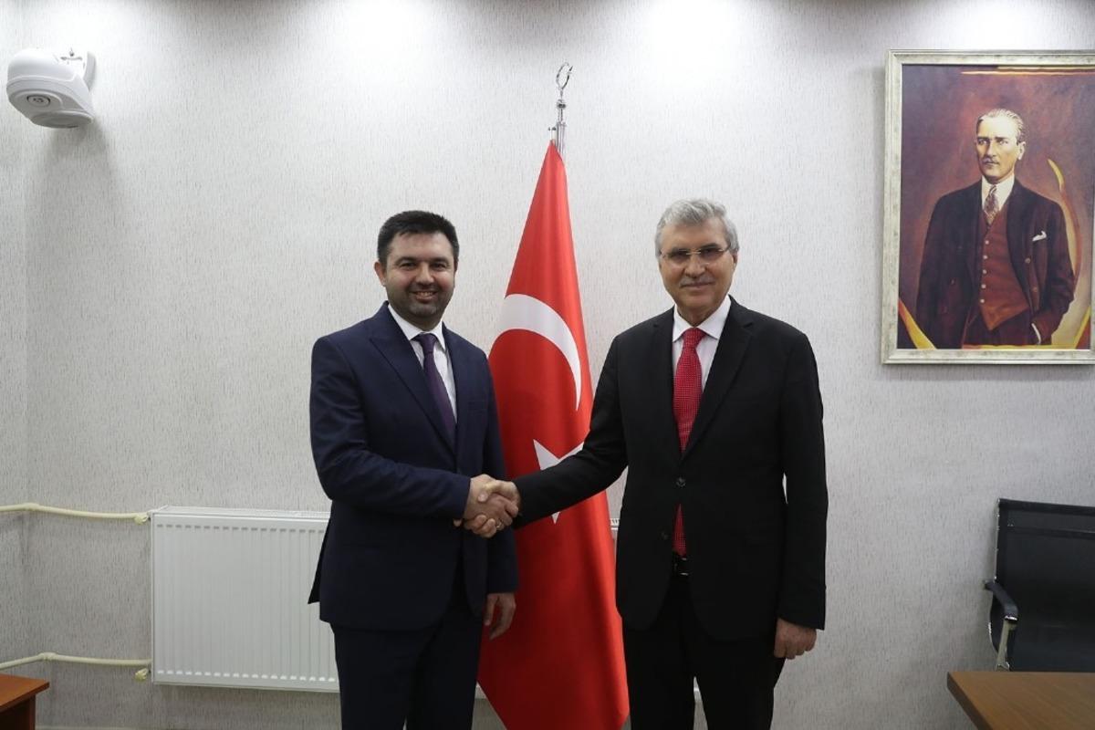 Başkan Y&uuml;ce: &ldquo;Şehrimiz ve Pamukova i&ccedil;in en iyi hizmetleri hayata ge&ccedil;ireceğiz&rdquo;