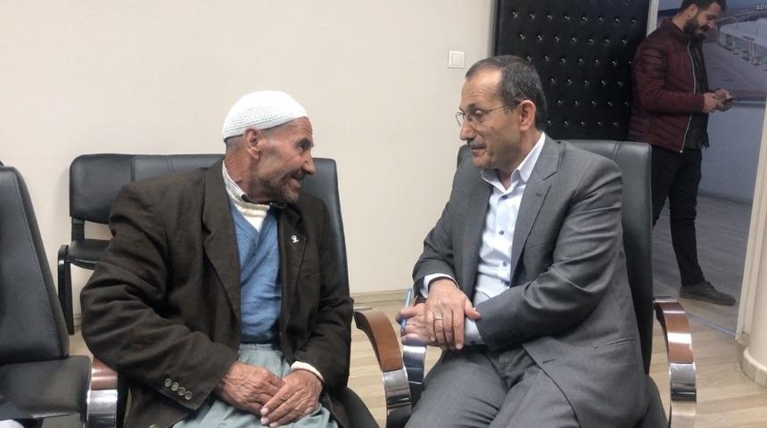 Cumhurbaşkanına olan sevgisini Başkan Dağtekin&rsquo;e anlattı