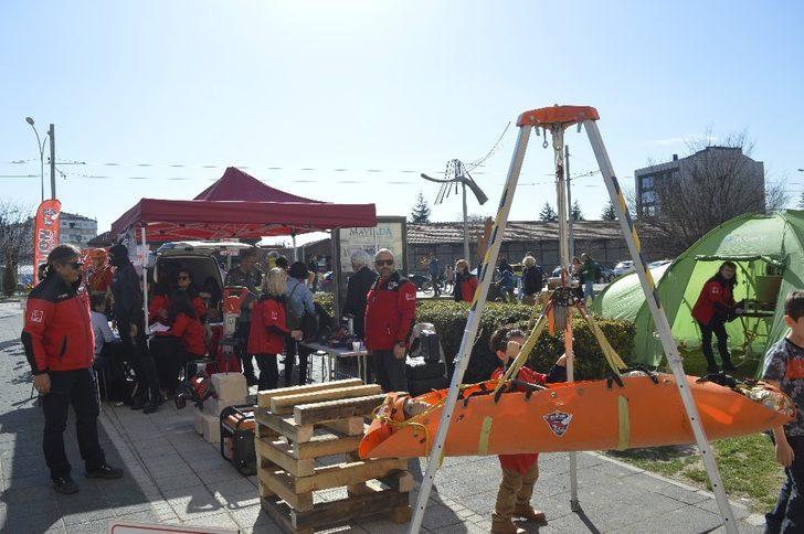 Acil durum çantası hayat kurtarıyor G3