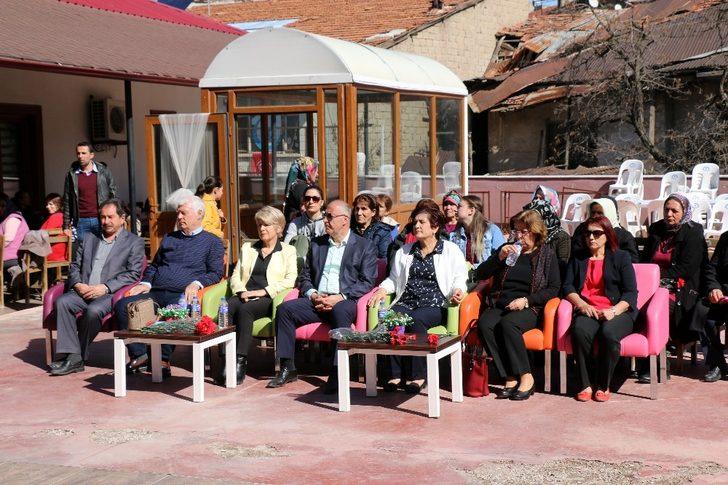 Hekimhan Belediyesi Kadınlar Günü’nü kutladı G3