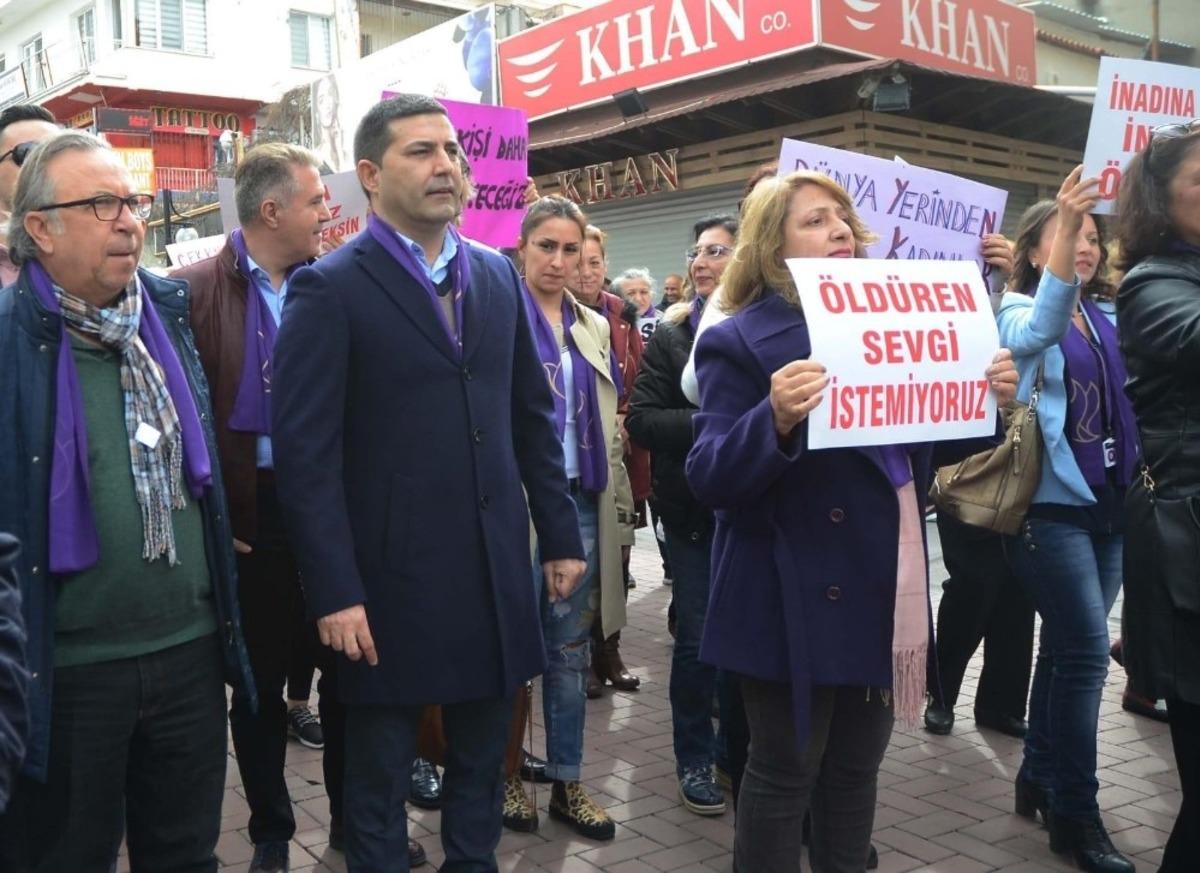 Kuşadası&rsquo;nda kadınlar g&uuml;n&uuml; y&uuml;r&uuml;y&uuml;ş&uuml;ne b&uuml;y&uuml;k ilgi