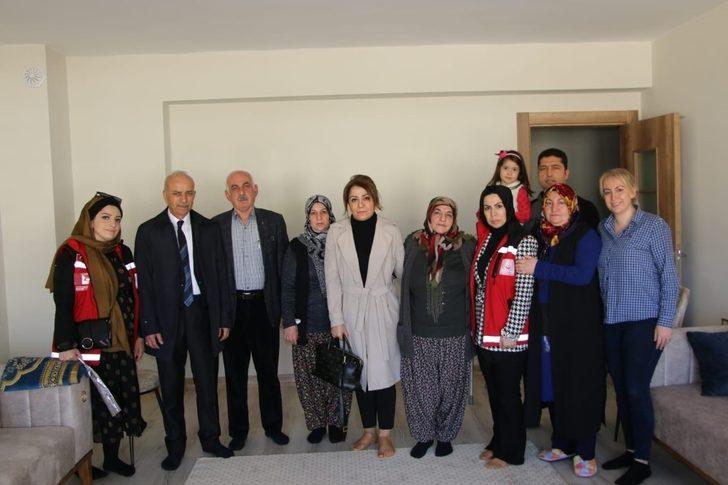 Elazığ’da şehit annesi ve depremzedelere ziyaret G1