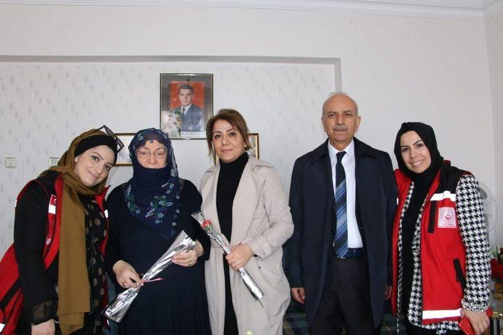 Elazığ’da şehit annesi ve depremzedelere ziyaret G3