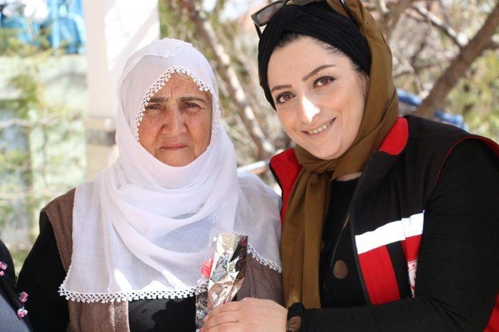 Elazığ’da şehit annesi ve depremzedelere ziyaret G4