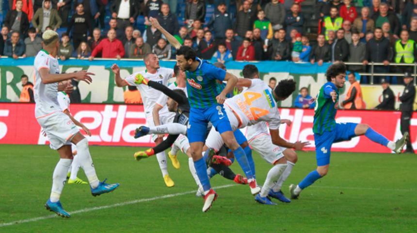 ÖZET | Çaykur Rizespor - Alanyaspor maç sonucu: 1-1