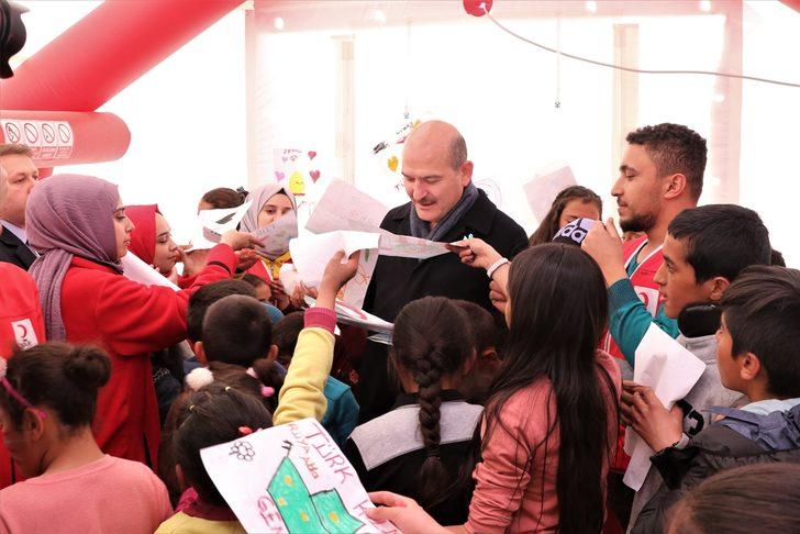 İçişleri Bakanı Süleyman Soylu, deprem bölgesinde incelemelerde bulundu: G2