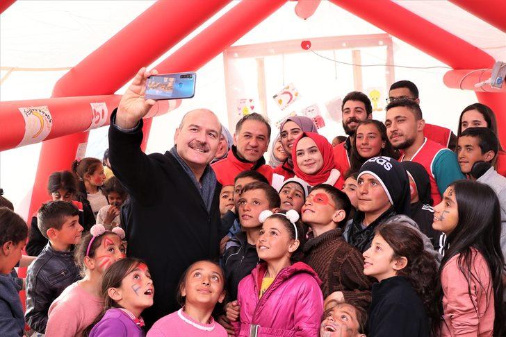 İçişleri Bakanı Süleyman Soylu, deprem bölgesinde incelemelerde bulundu: G4