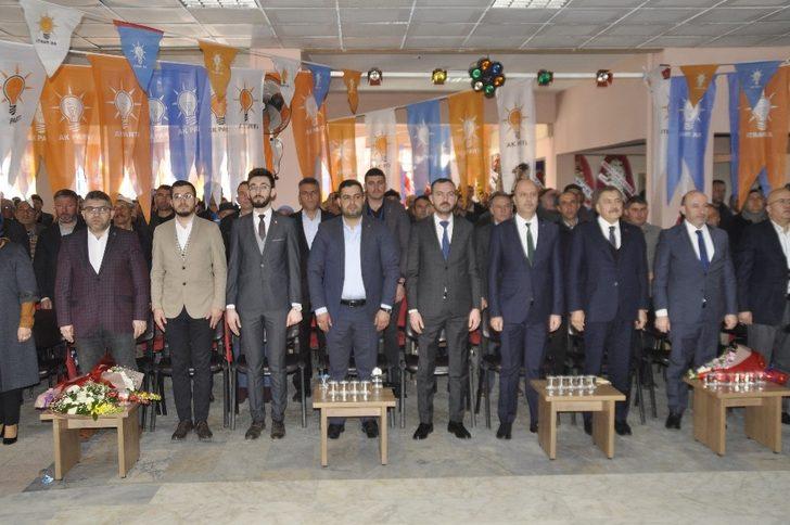 AK Parti Şuhut İlçe Başkanı Ali Diren güven tazeledi G1