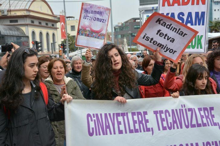 Kadınlardan 8 Mart yürüyüşü G1