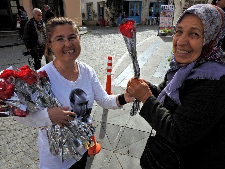 Dünya Emekçi Kadınlar Günü Çeşme’de kutlandı G2