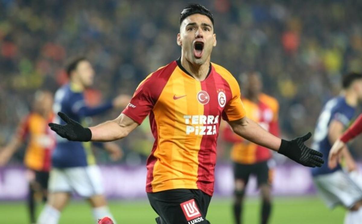 Radamel Falcao, S&uuml;per Lig'e damga vuruyor