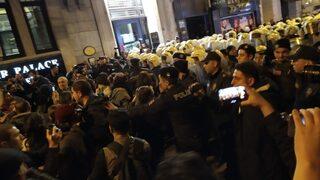 İstiklal Caddesi’nde izinsiz yürümek isteyen kadınlara müdahale