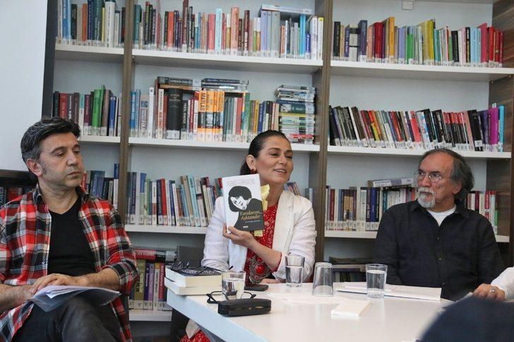 Nazan Kesal 8 Mart Kadınlar Gününde Ataşehir’de “Yaralarım aşktandır” dedi G1