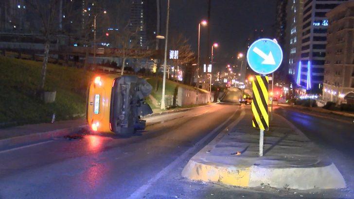 Esenyurt'ta sürücüsü direksiyon başında uyuyan taksi takla attı! G4