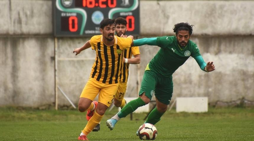 Aliağaspor FK deplasmandan 1 puanla d&ouml;nd&uuml;