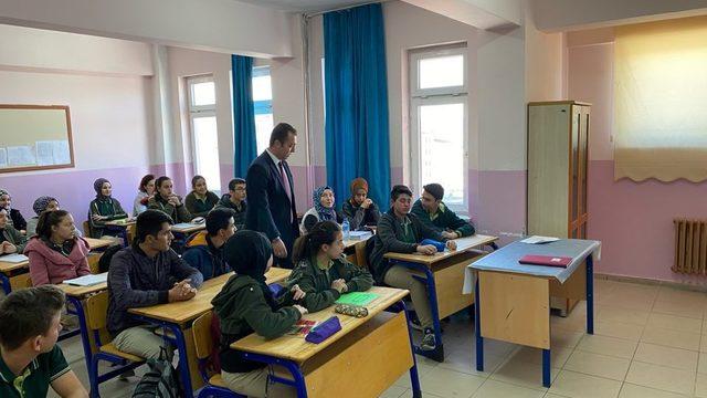 Öğrencilere kaymakamlık mesleği anlatıldı