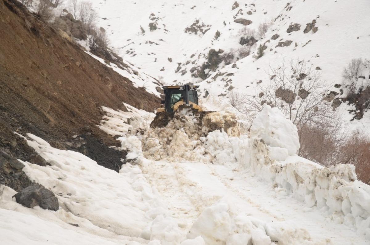 &Ouml;mr&uuml; dozerde ge&ccedil;ti