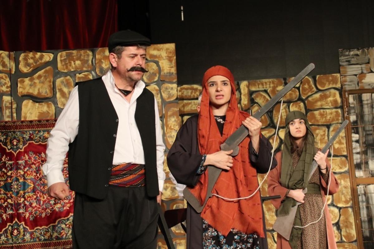 Akşehir&rsquo;de &rsquo;T&ouml;re&rsquo; oyunu sahnelendi