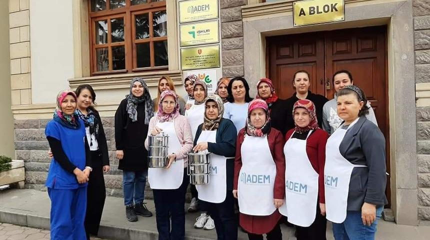 Nallıhan&rsquo;da yaşlıların t&uuml;m ihtiya&ccedil;ları gideriliyor