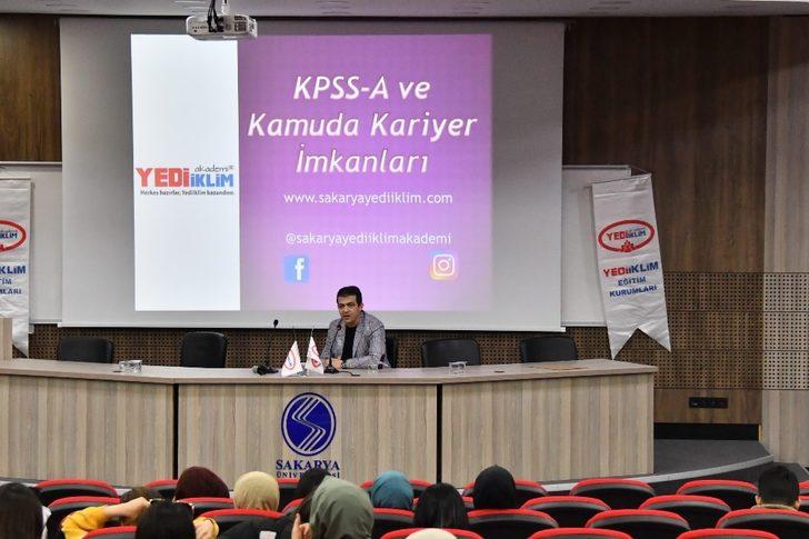 KPSS’de başarılı olmanın püf noktaları SAÜ’de konuşuldu G4