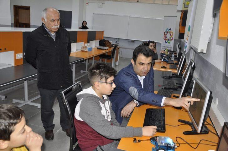 Safranbolu’da "Genç Gönüllülerle Dijital Dünyaya" Projesi G1