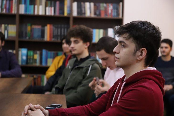 Akademi derslerine muhabbet molası G2