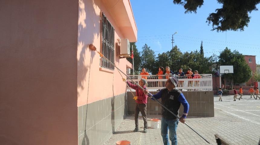 Erdemli Belediyesi’nin eğitime desteği sürüyor