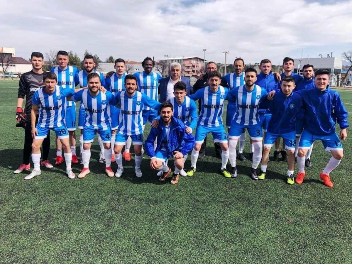 Hisarcık Belediyespor S&uuml;per Amat&ouml;r K&uuml;me&rsquo;ye y&uuml;kseldi